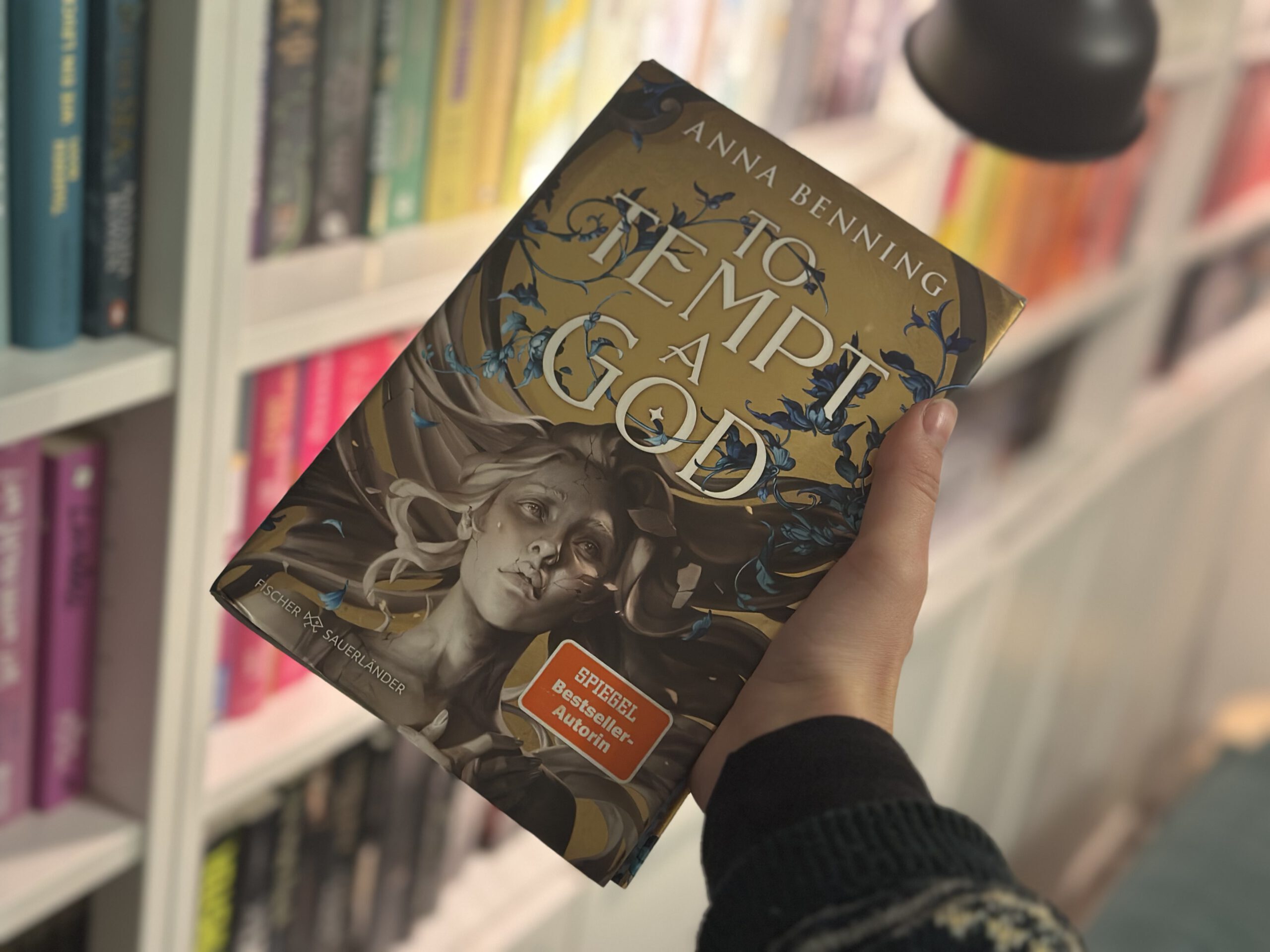 TO TEMPT A GOD von Anna Benning